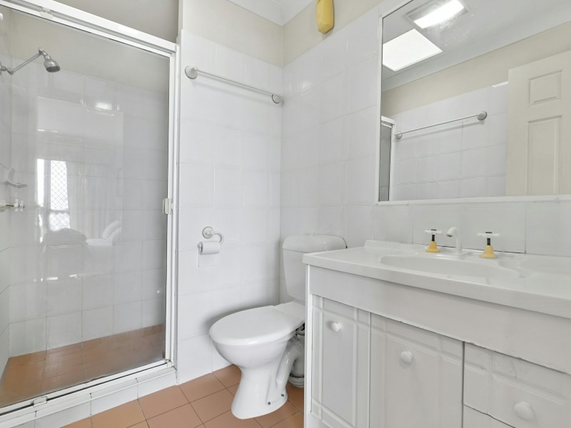 3/18 Spinnaker Drive, Sandstone Point QLD 4511