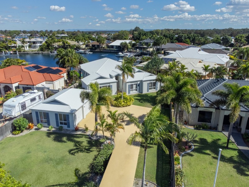 16 Marlin Court, Banksia Beach QLD 4507