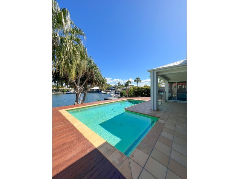 16 Marlin Court, Banksia Beach QLD 4507