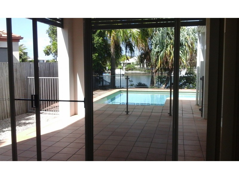 16 Marlin Court, Banksia Beach QLD 4507