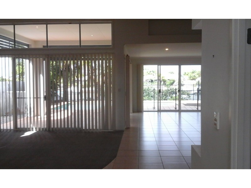 16 Marlin Court, Banksia Beach QLD 4507