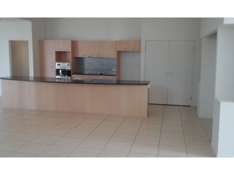 16 Marlin Court, Banksia Beach QLD 4507