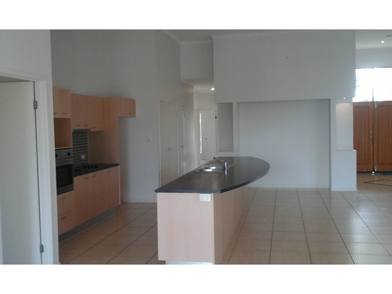 16 Marlin Court, Banksia Beach QLD 4507