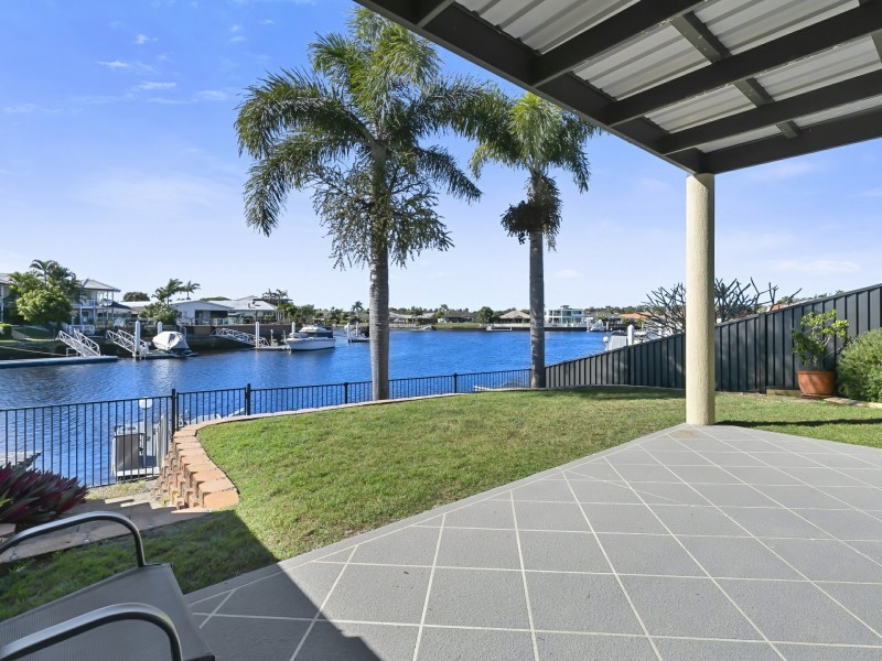 1/50 Pacific Drive, Banksia Beach QLD 4507