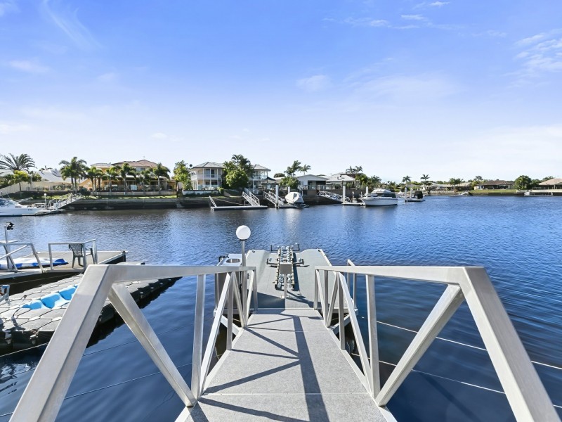 1/50 Pacific Drive, Banksia Beach QLD 4507