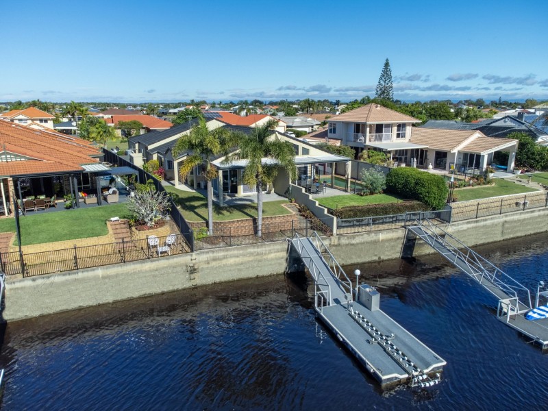 1/50 Pacific Drive, Banksia Beach QLD 4507