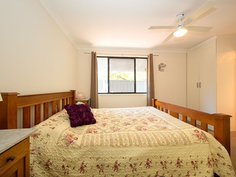 28 Cumming Street, Bongaree QLD 4507