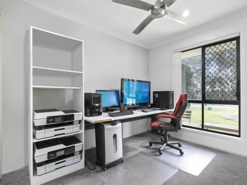 37 Ningi Esplanade, Ningi QLD 4511
