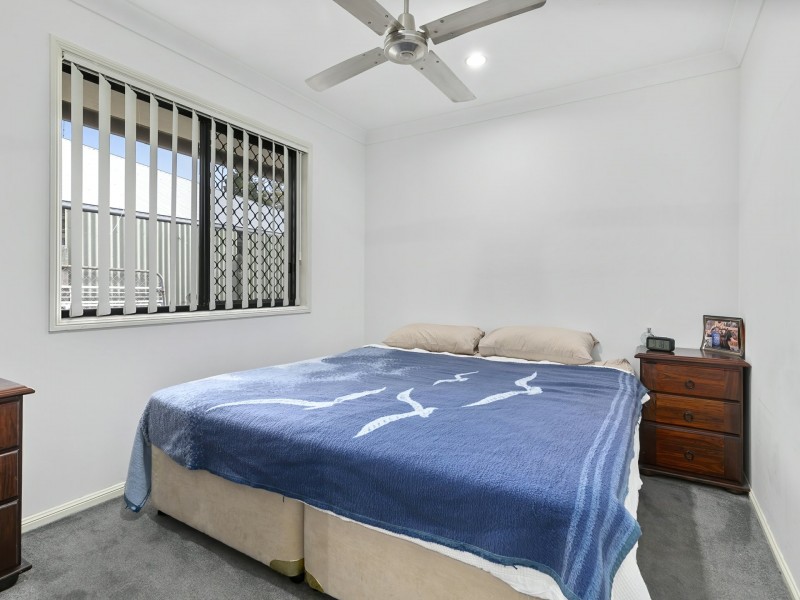 37 Ningi Esplanade, Ningi QLD 4511