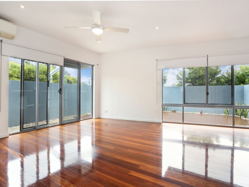 6/11 Wattle Avenue, Bongaree QLD 4507