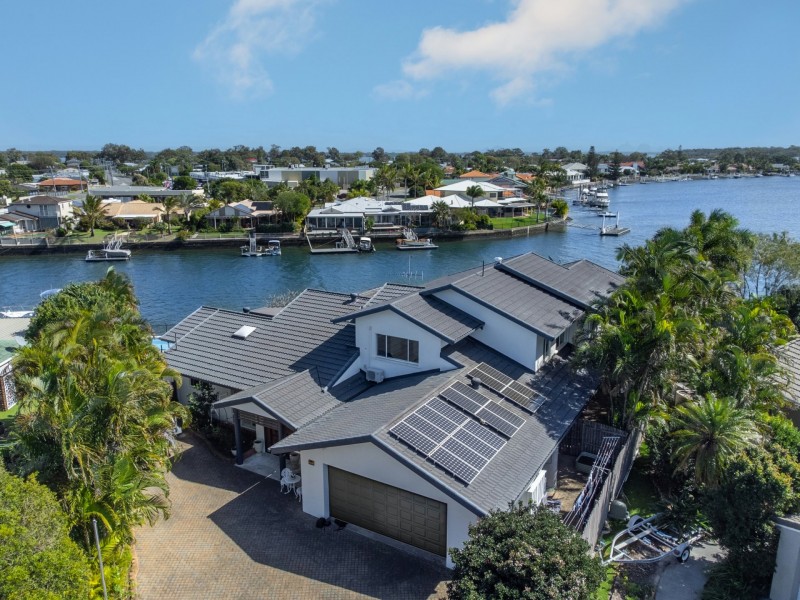 13 Cutter Court, Banksia Beach QLD 4507