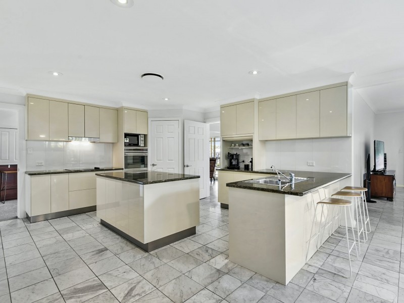 13 Cutter Court, Banksia Beach QLD 4507