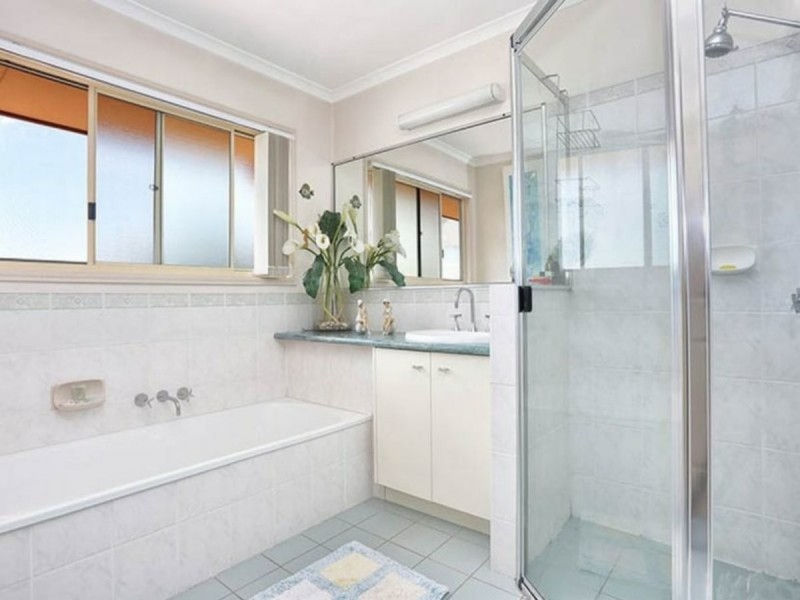 24 Pacific Drive, Banksia Beach QLD 4507