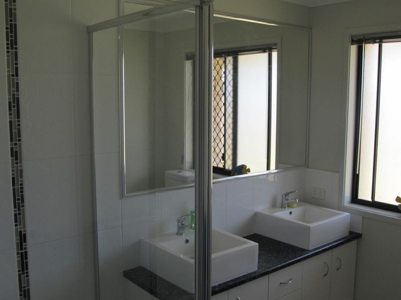 20-22 Sydes Court, Ningi QLD 4511