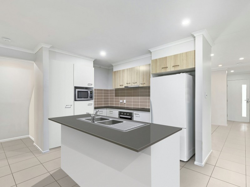 29 Grice Crescent, Ningi QLD 4511