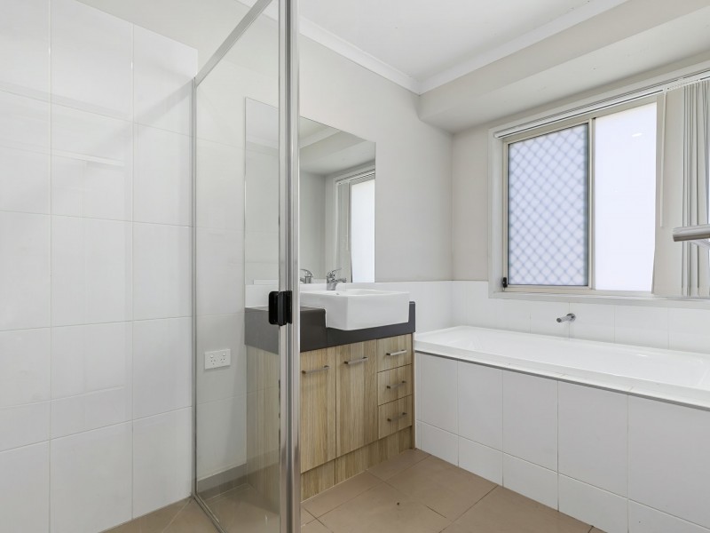 29 Grice Crescent, Ningi QLD 4511