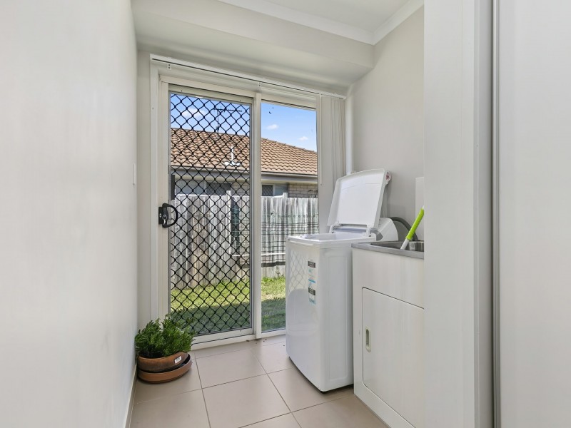 29 Grice Crescent, Ningi QLD 4511