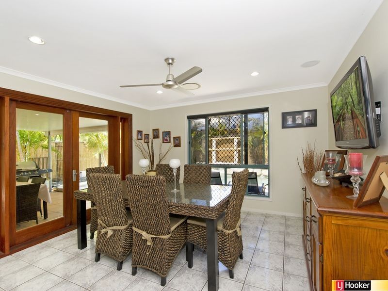 60 Avon Avenue, Banksia Beach QLD 4507