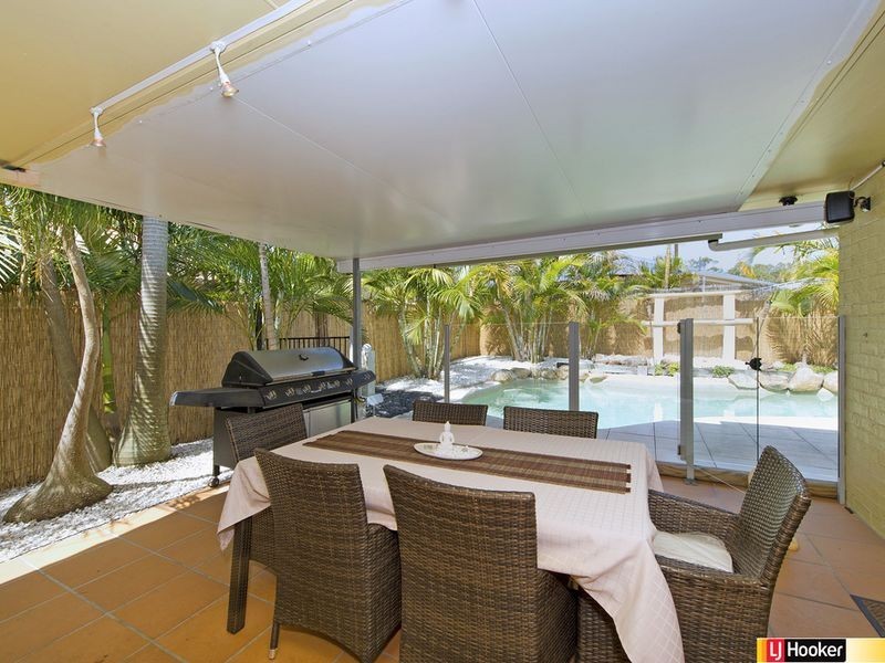 60 Avon Avenue, Banksia Beach QLD 4507