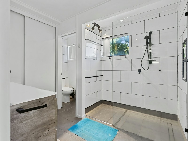 44 White Patch Esplanade, White Patch QLD 4507