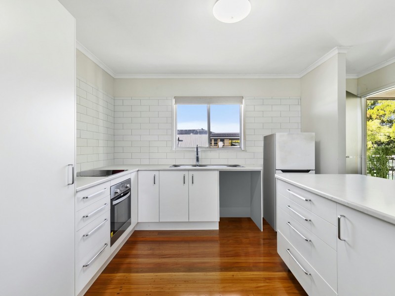 2/14 Hill Street, Bongaree QLD 4507