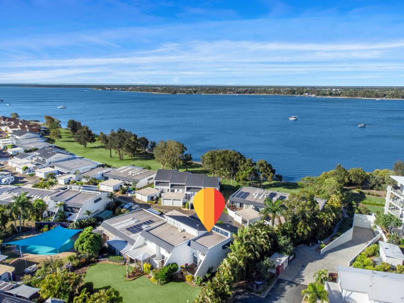 23B/10 Spinnaker Drive, Sandstone Point QLD 4511