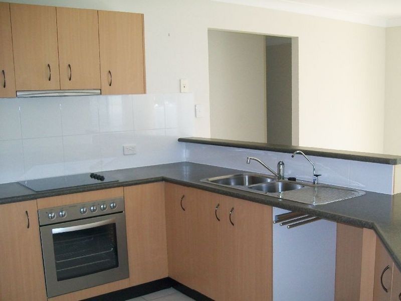 Sandstone Point QLD 4511