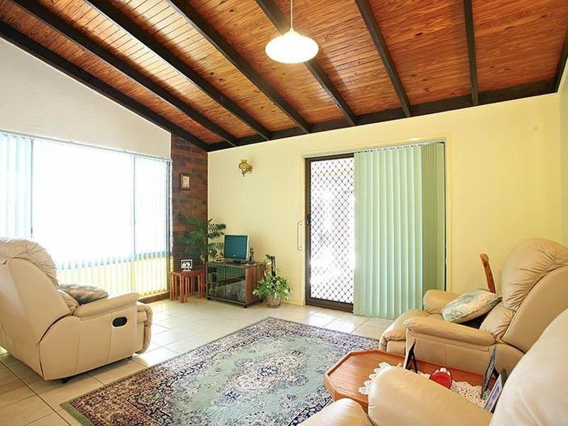 58 Spowers St, Bongaree QLD 4507