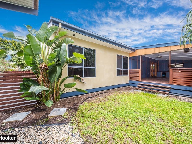 5 Winch Court, Banksia Beach QLD 4507