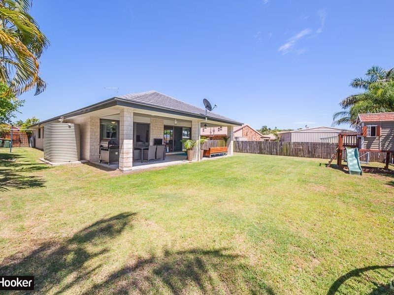 3 Gordon Crescent, Sandstone Point QLD 4511