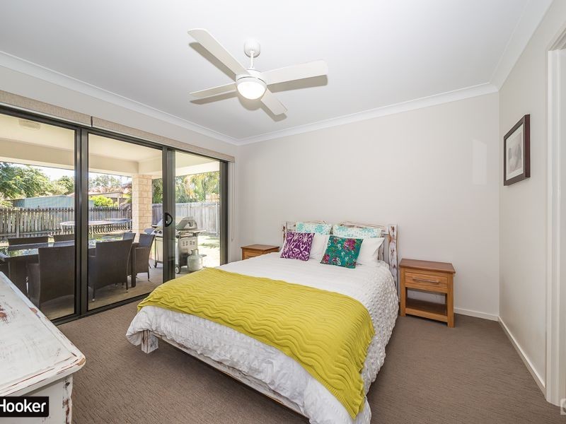 3 Gordon Crescent, Sandstone Point QLD 4511