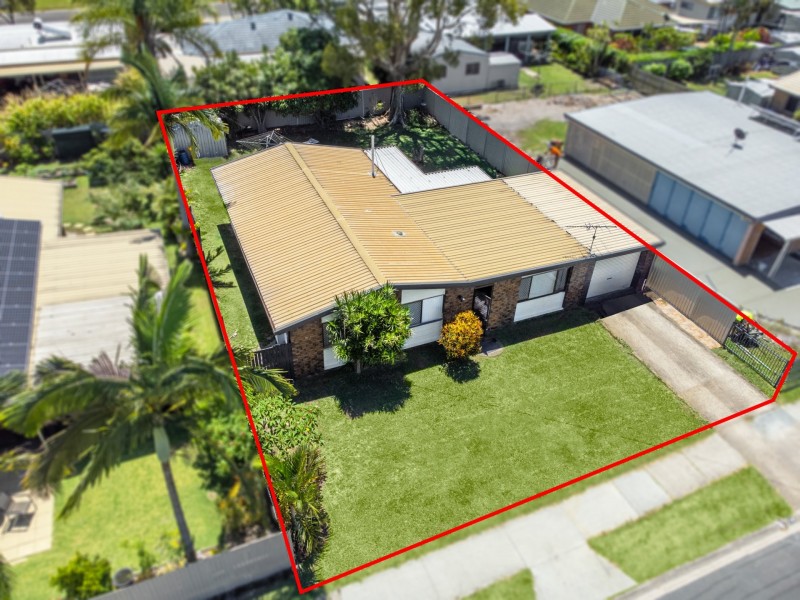 19 Avon Avenue, Banksia Beach QLD 4507