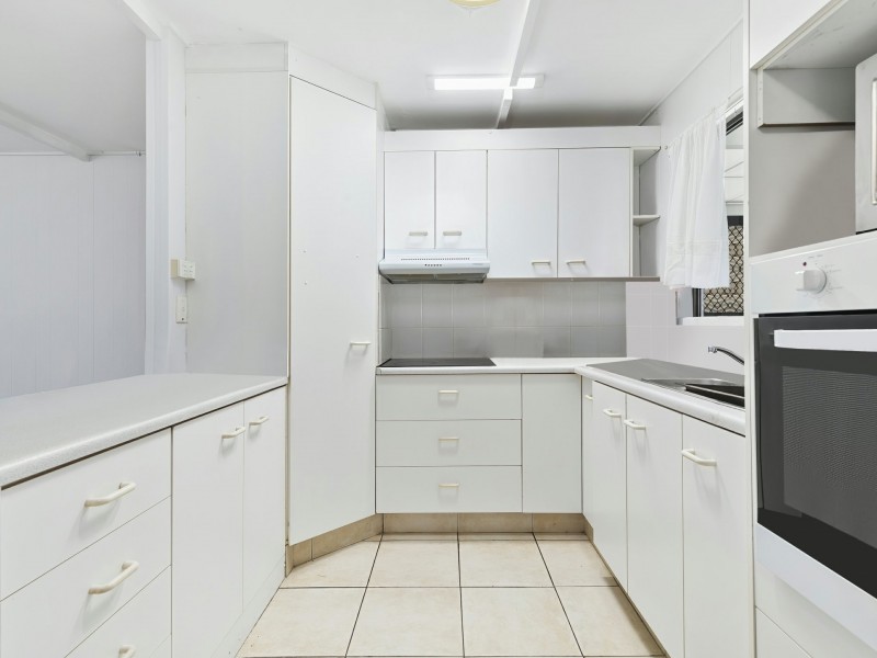19 Avon Avenue, Banksia Beach QLD 4507