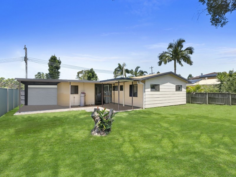 19 Avon Avenue, Banksia Beach QLD 4507