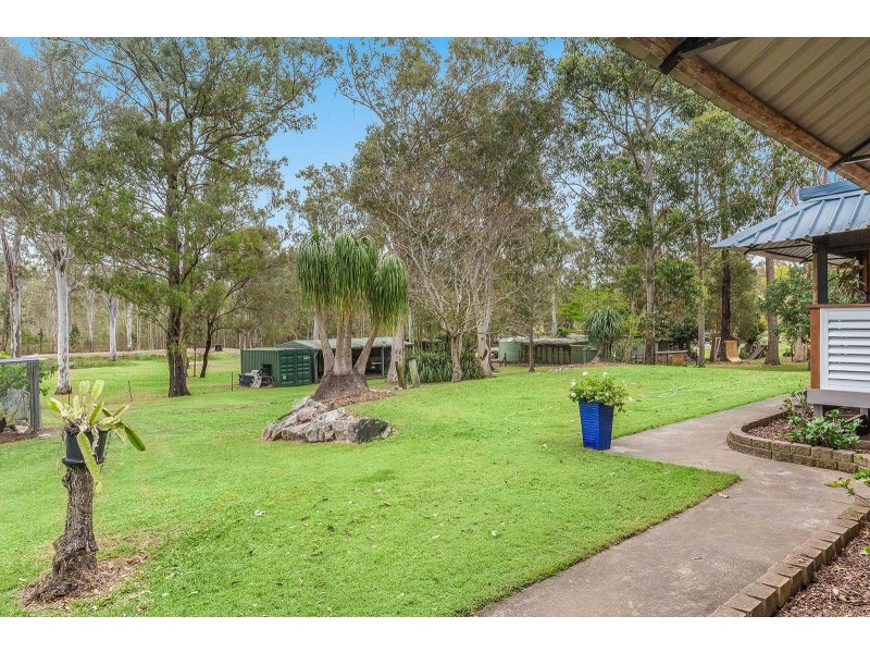 593 Bestmann Road, Ningi QLD 4511