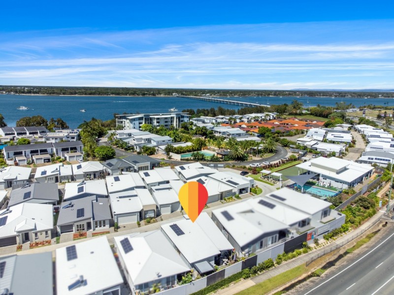 62/2 Spinnaker Drive, Sandstone Point QLD 4511