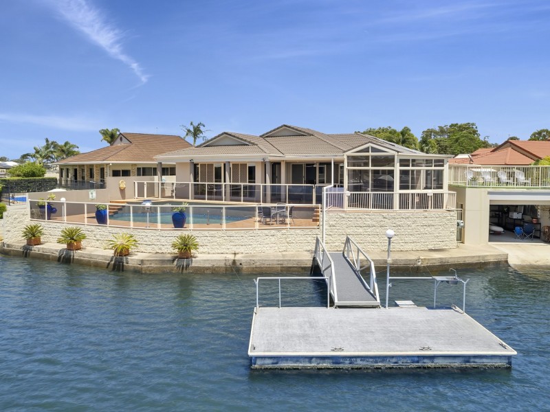 1 Oleander Drive, Bongaree QLD 4507