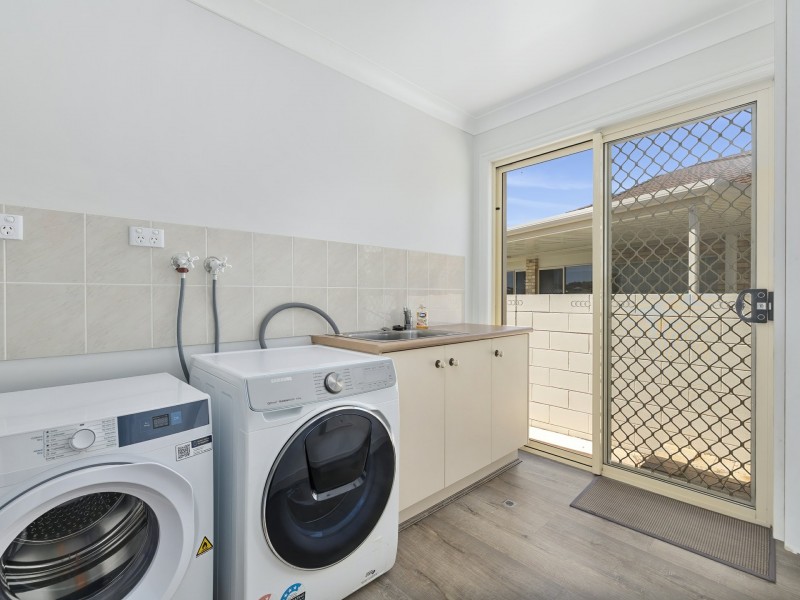 1 Oleander Drive, Bongaree QLD 4507