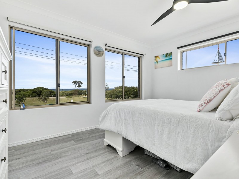 2/52 Boyd Street, Woorim QLD 4507