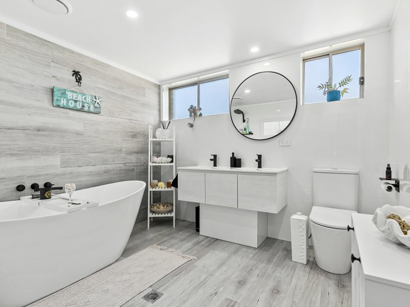 2/52 Boyd Street, Woorim QLD 4507