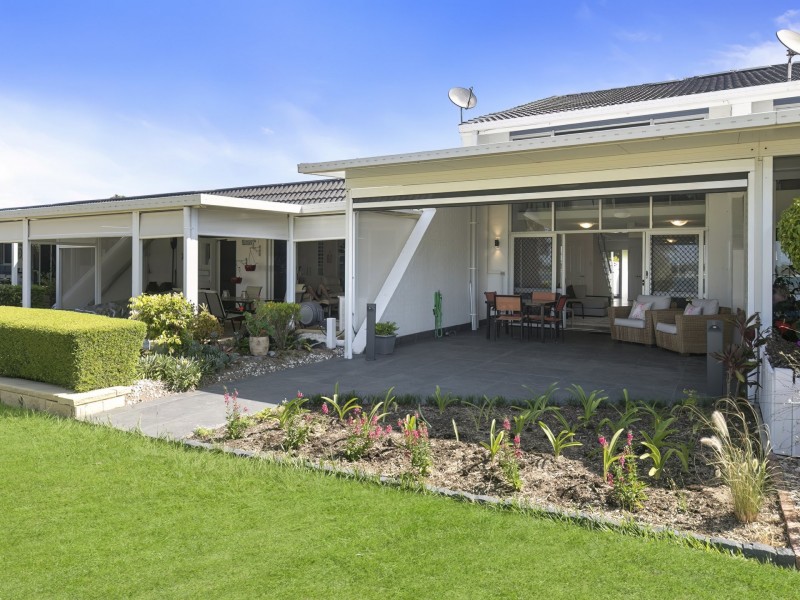 19A/16 Spinnaker Drive, Sandstone Point QLD 4511