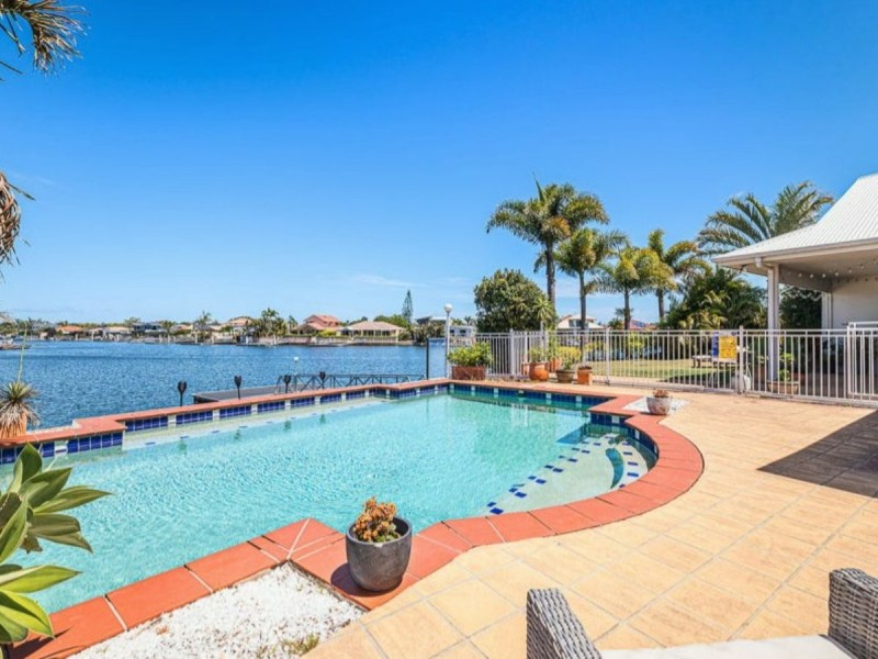 7 Skysail Court, Banksia Beach QLD 4507