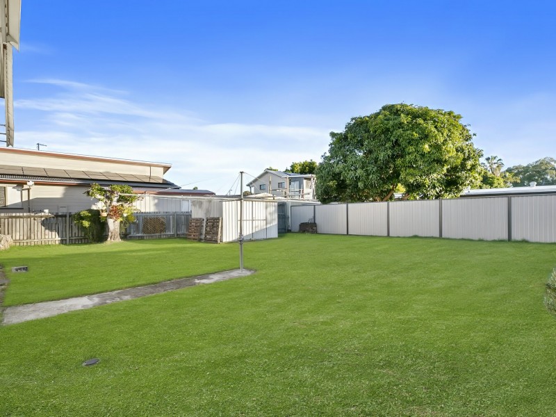 8 Kittyhawk Street, Bongaree QLD 4507