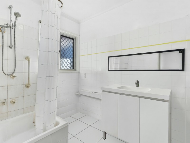 124 North Street, Woorim QLD 4507