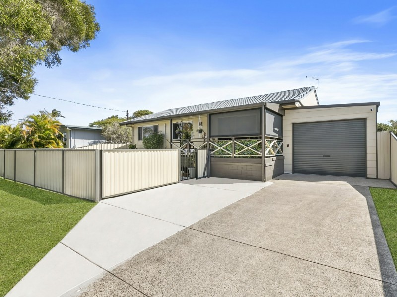 51 Kangaroo Avenue, Bongaree QLD 4507