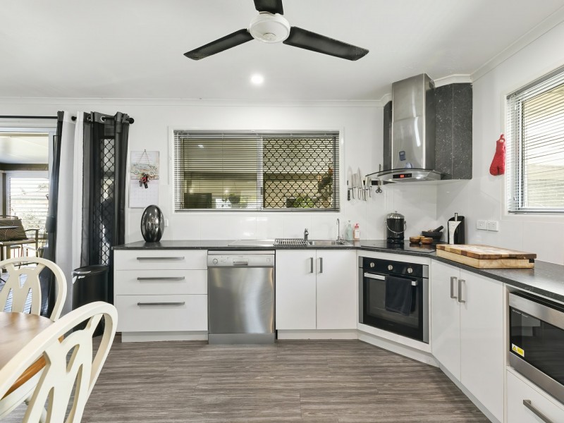 51 Kangaroo Avenue, Bongaree QLD 4507