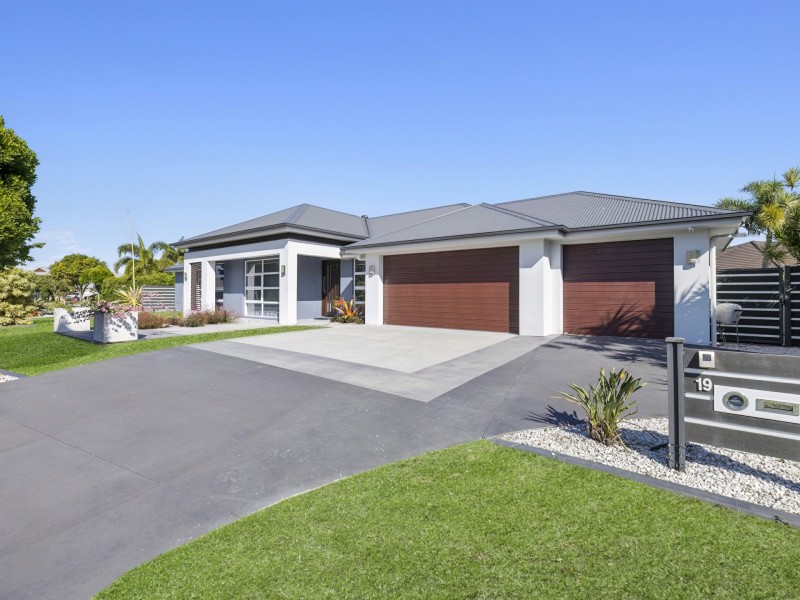 19-21 Blueberry Street, Banksia Beach QLD 4507