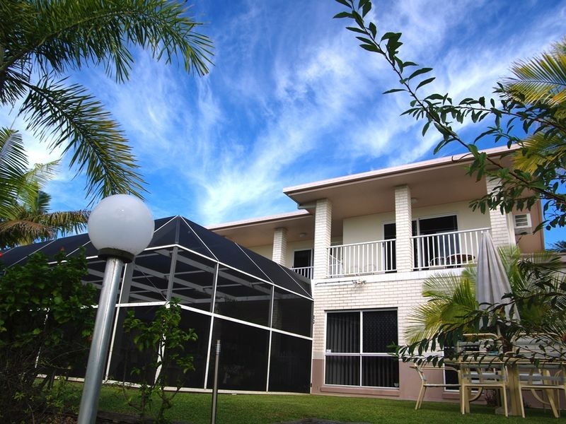 8 Topsail Circuit, Banksia Beach QLD 4507