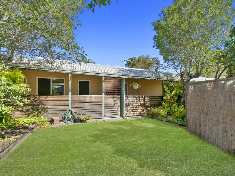 2/1 Sixth Avenue, Woorim QLD 4507
