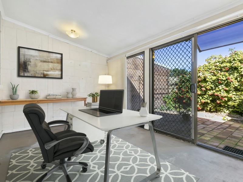 2/1 Sixth Avenue, Woorim QLD 4507